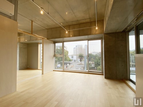 Cタイプ - リビング