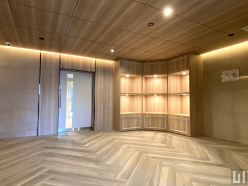 エントランスホール